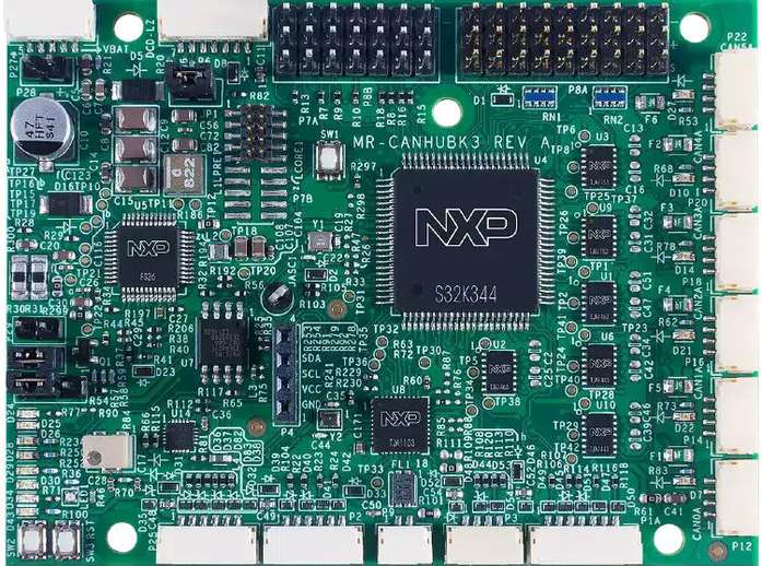 NXP MR-CANHUBK3 (TOP)